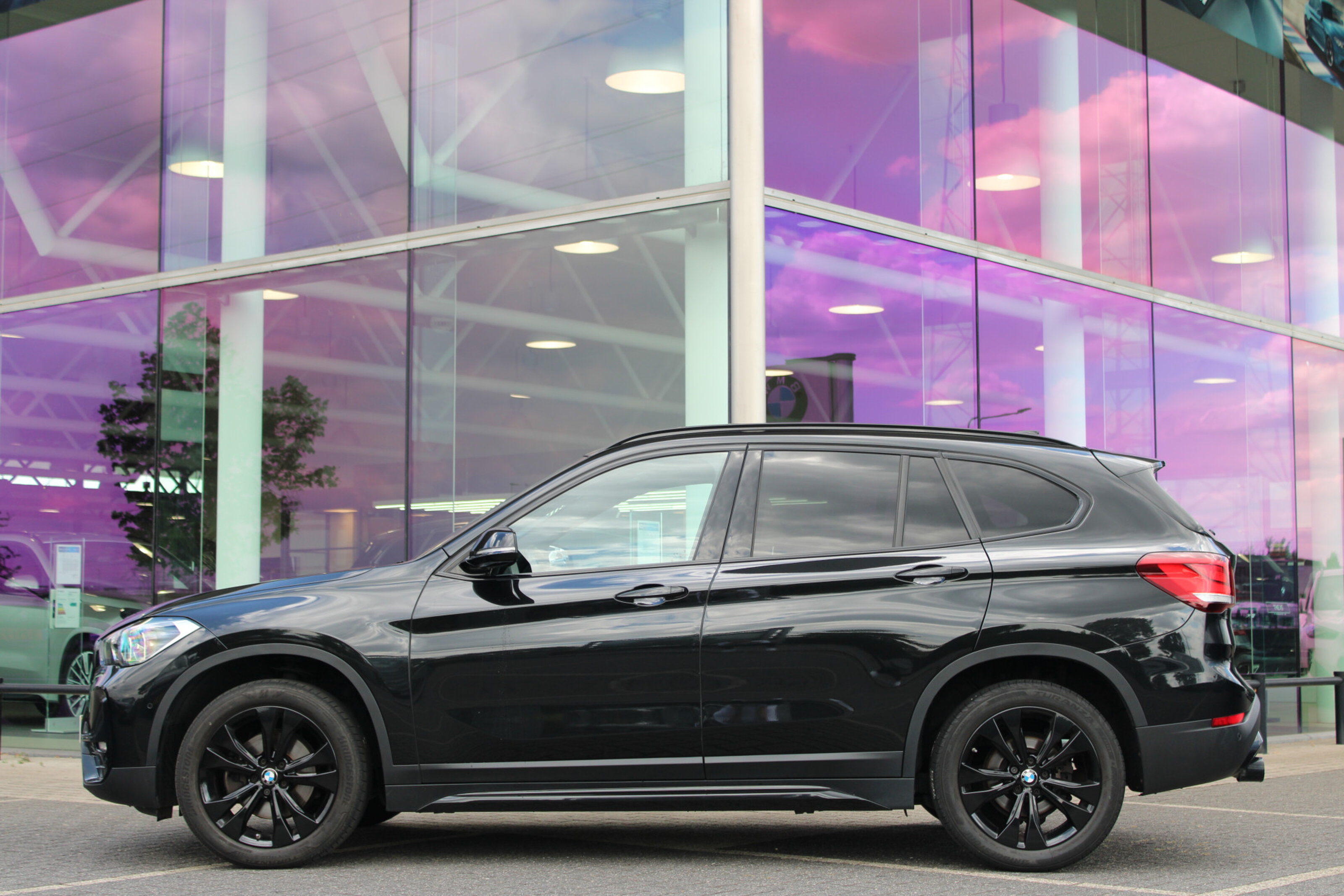 BMW X1 sDrive18i Executive Sport Line Automaat