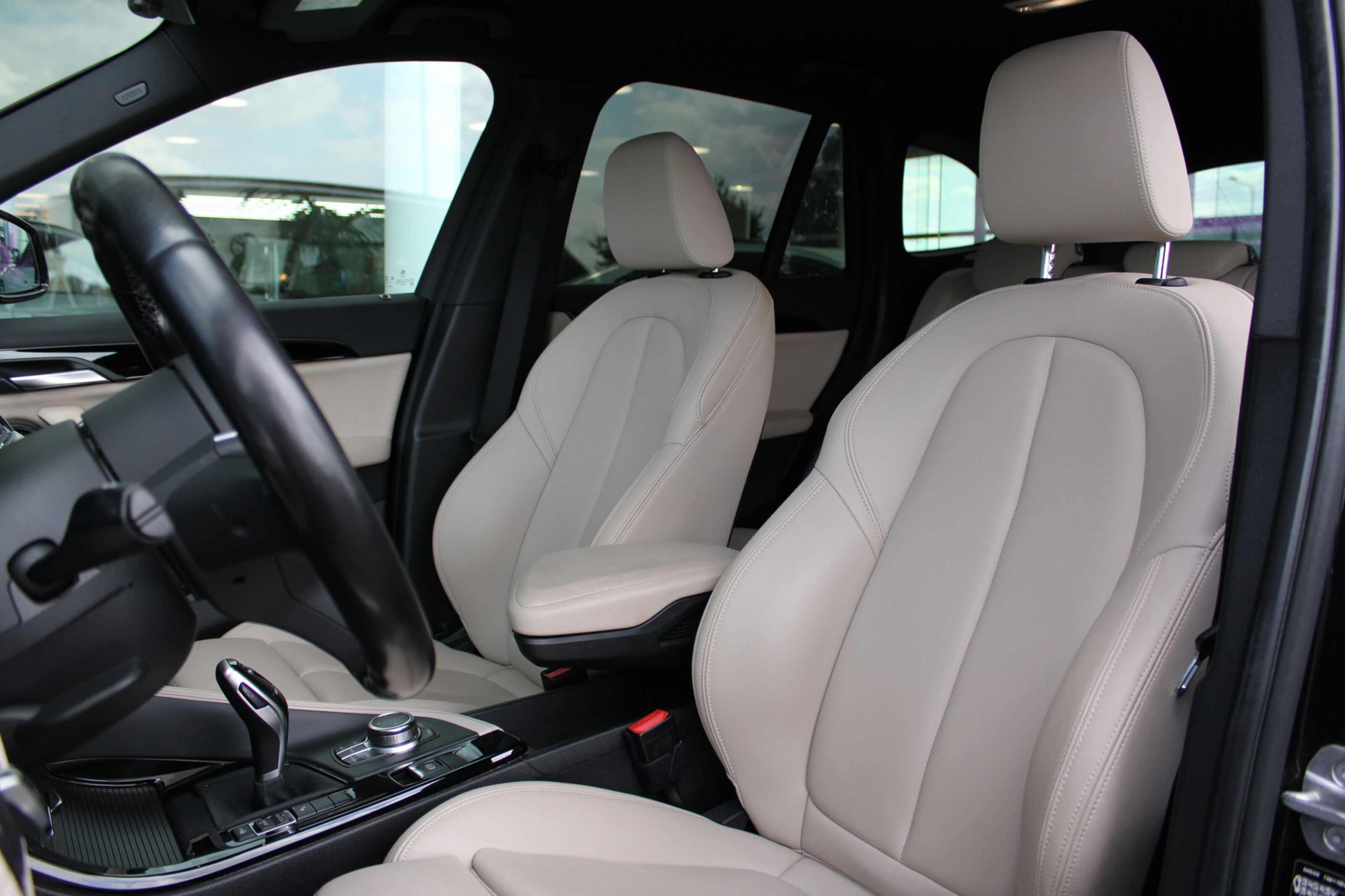 BMW X1 9