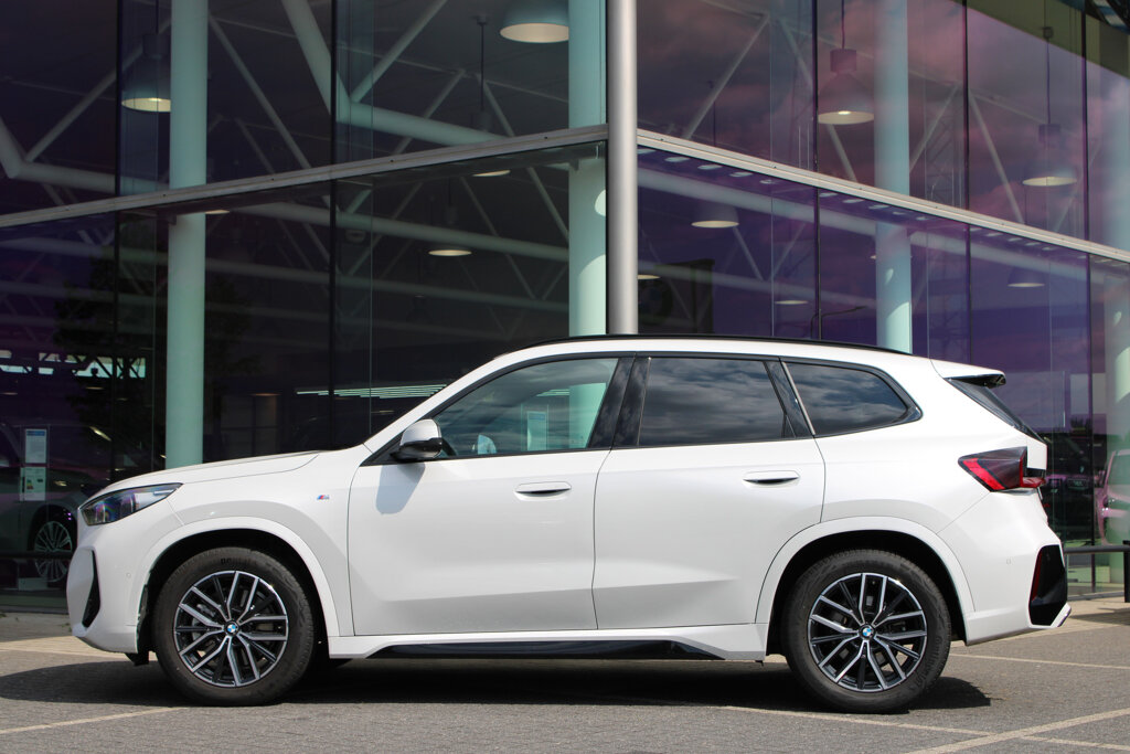 BMW X1 6
