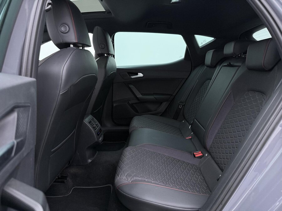 SEAT Leon 1.4 TSI eHybrid PHEV FR Business Intense