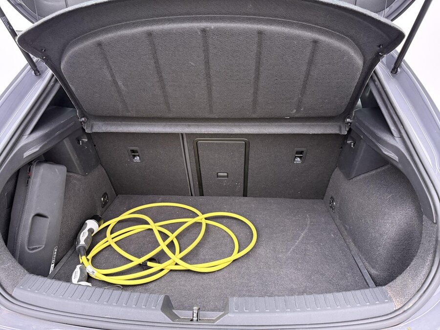 SEAT Leon 1.4 TSI eHybrid PHEV FR Business Intense