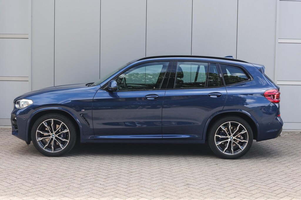 BMW X3 7