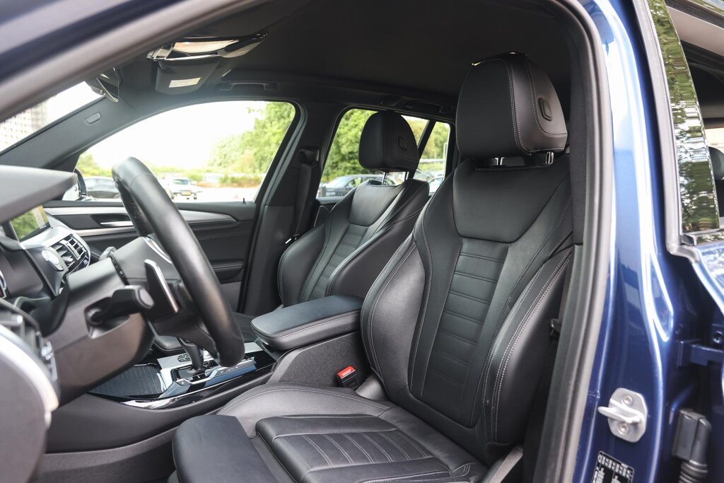 BMW X3 13