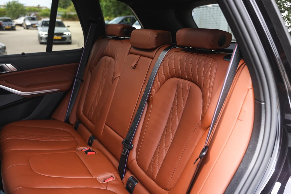 BMW X5 12