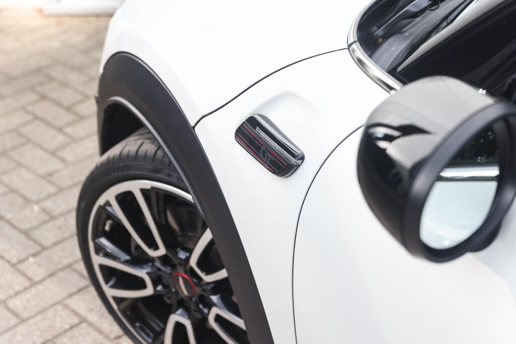 MINI Cooper S Cabrio 27
