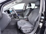 Volkswagen Golf 1.5 eHybrid Style