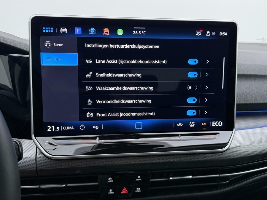 Volkswagen Golf 1.5 eHybrid Style