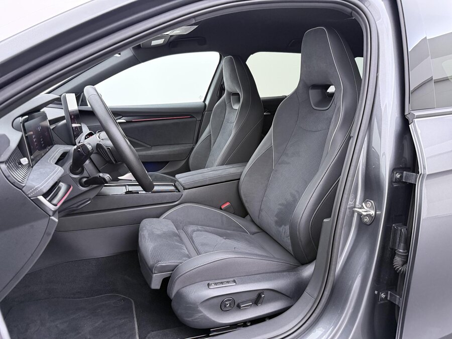 Škoda Superb Combi 1.5 TSI PHEV Sportline Business