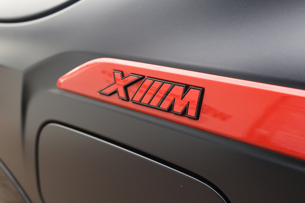 BMW XM 38