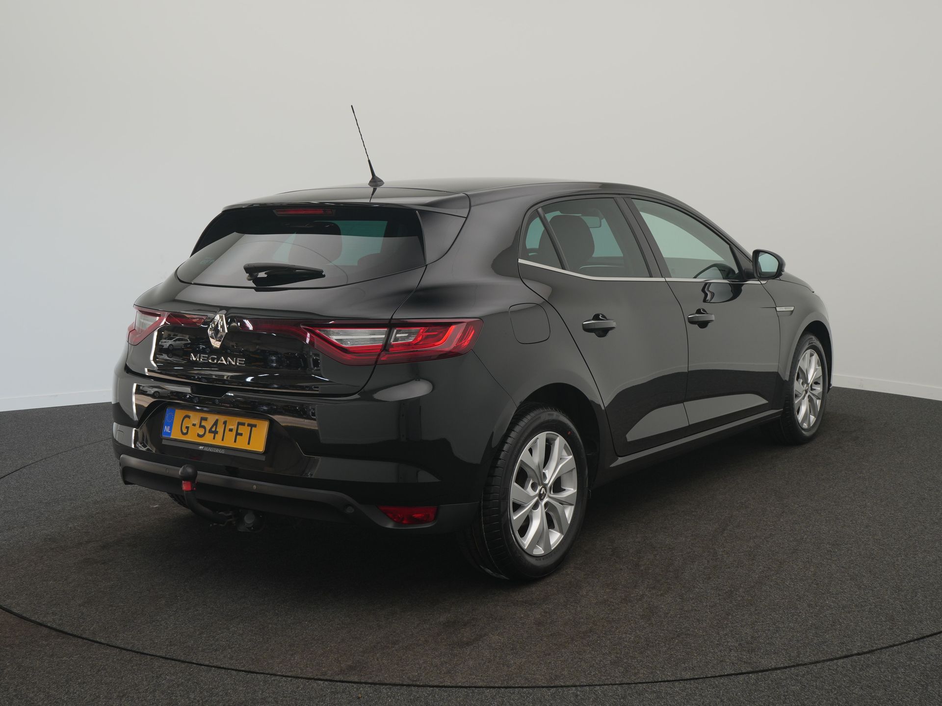 Renault Mégane TCe 140 Limited - Afbeelding 5