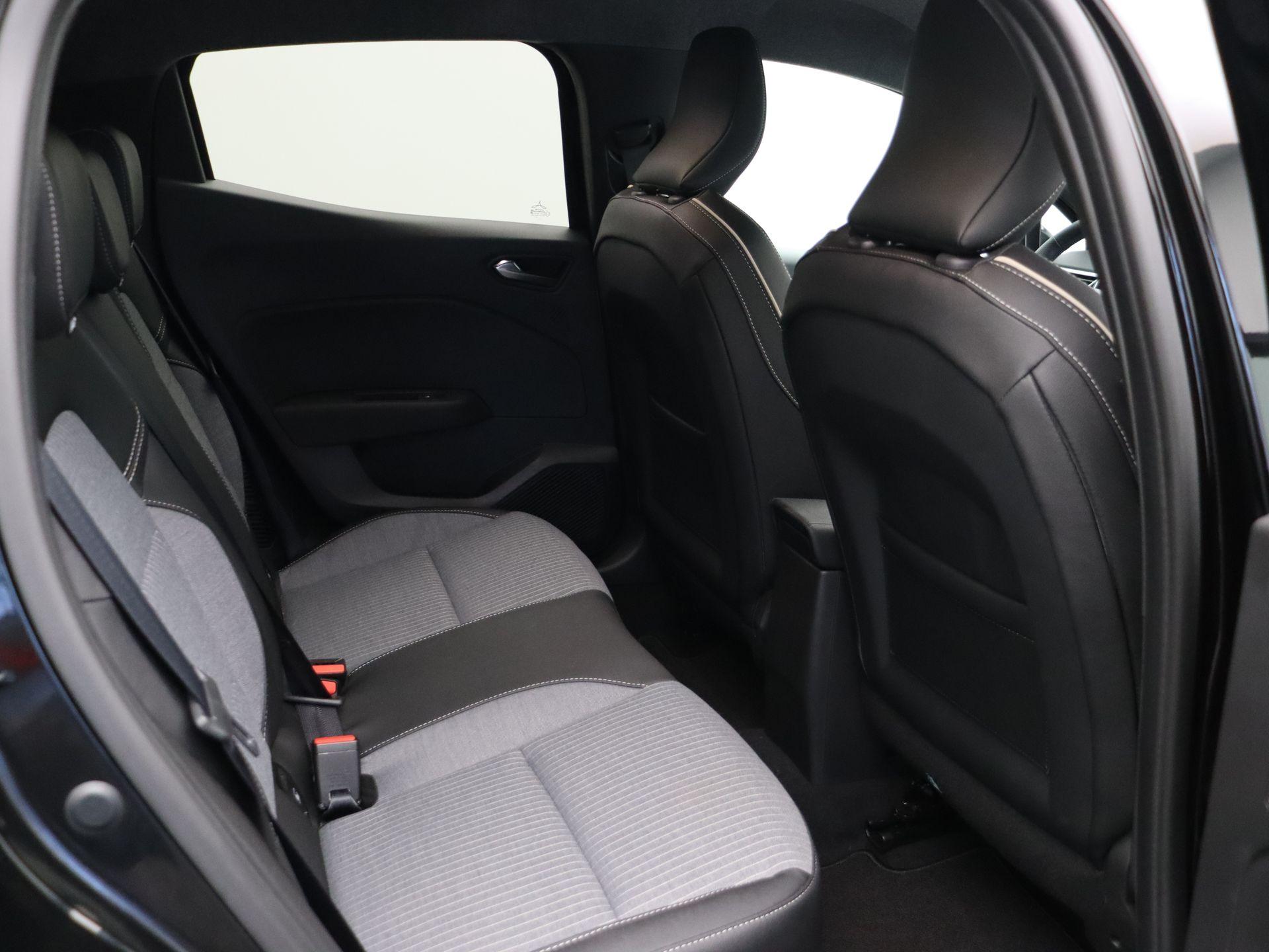Renault Clio E-Tech Full Hybrid 145pk techno - Afbeelding 9