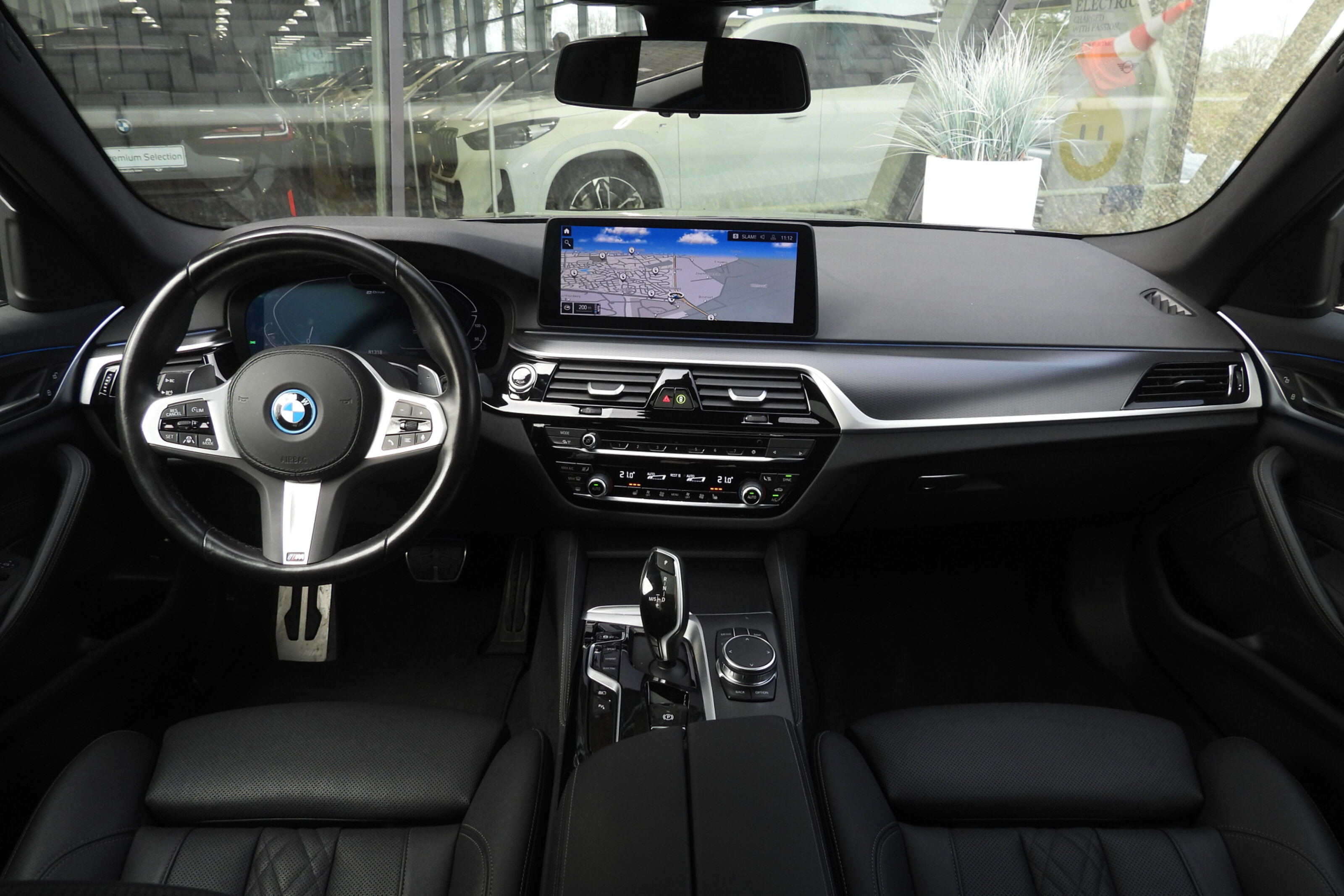 BMW 5 Serie 545e xDrive High Executive M Sport Automaat