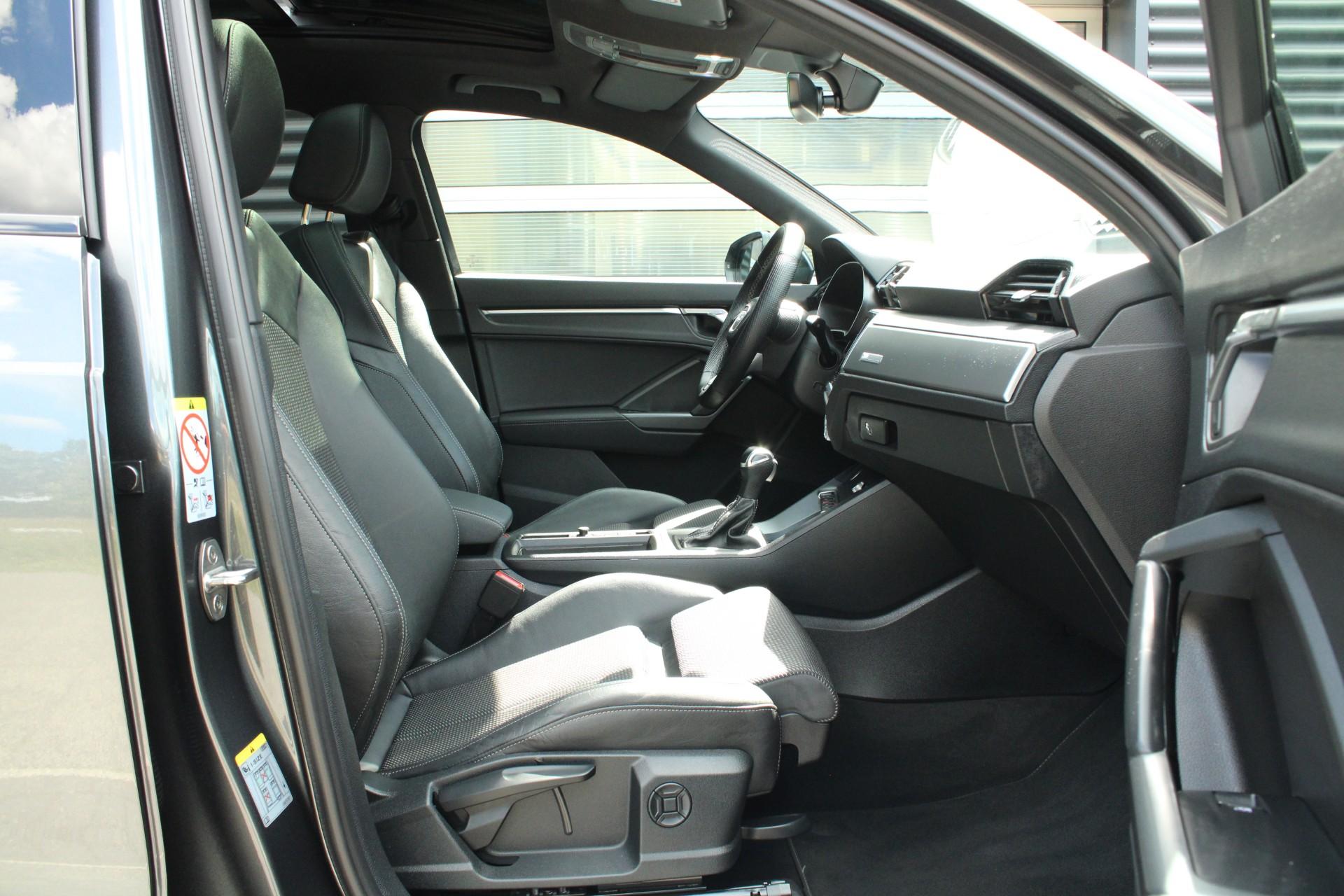 Audi Q3 45 TFSIe 245pk S edition - Afbeelding 4