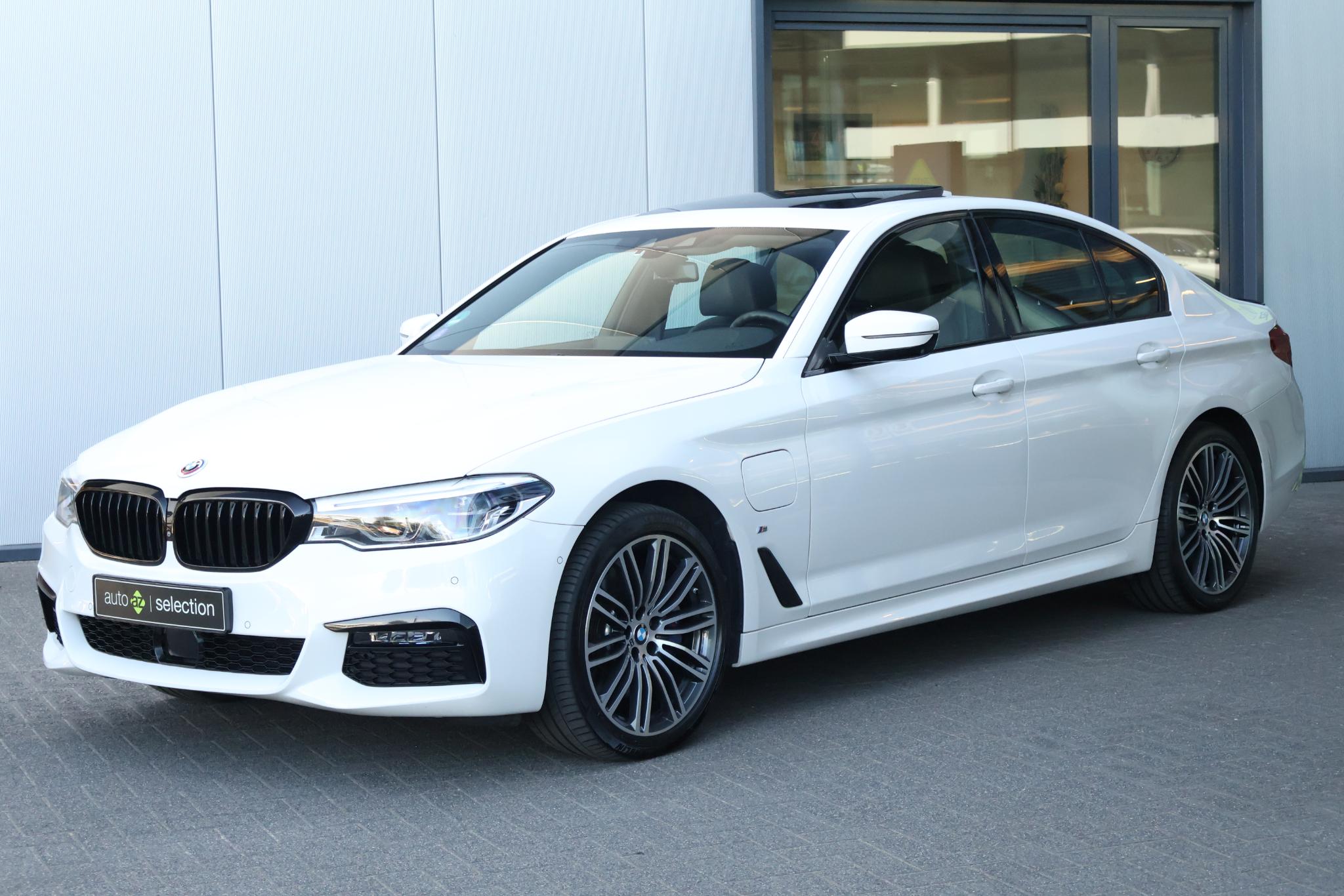 BMW 5 Serie 530e iPerformance Saphir Edition - Afbeelding 3