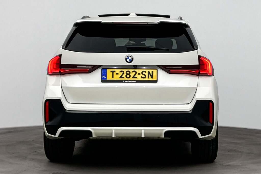 BMW X1 3