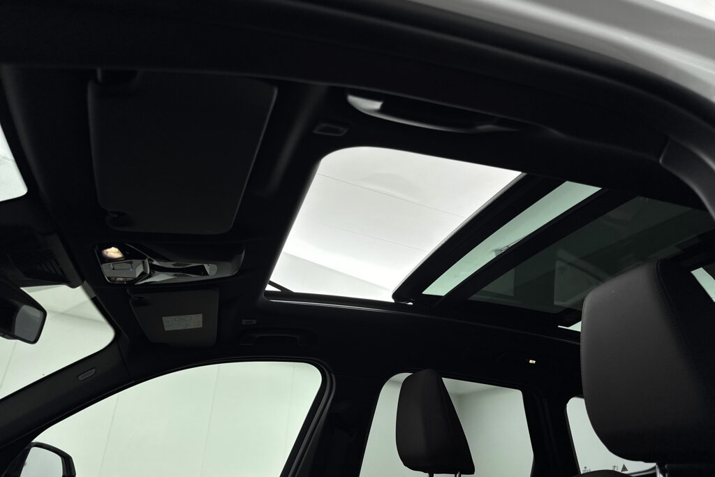 BMW X1 13
