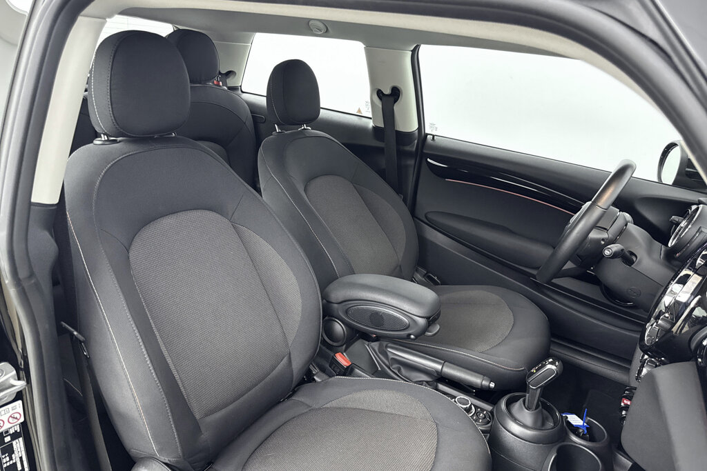 MINI Cooper 25