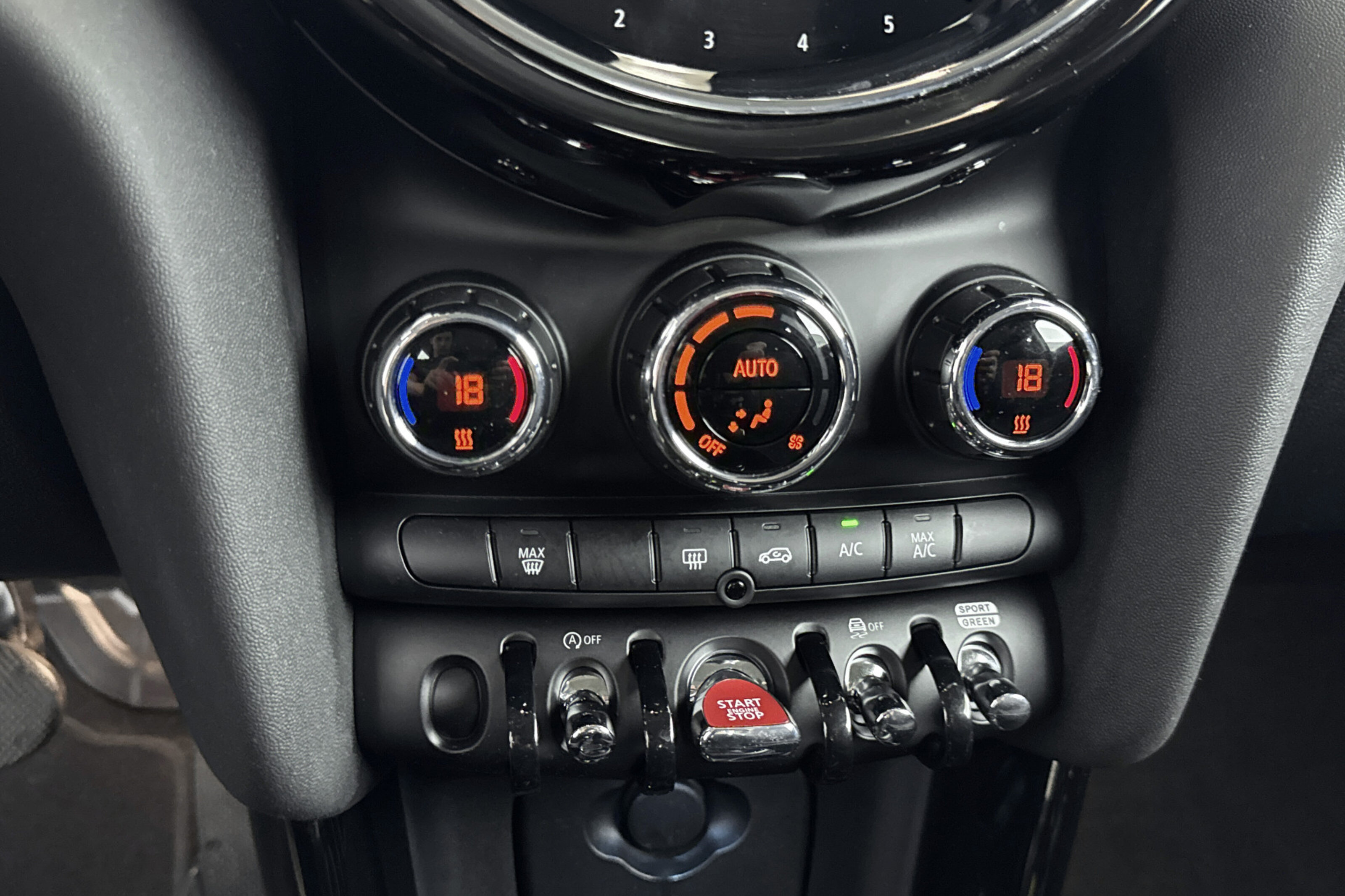 MINI Cooper 8