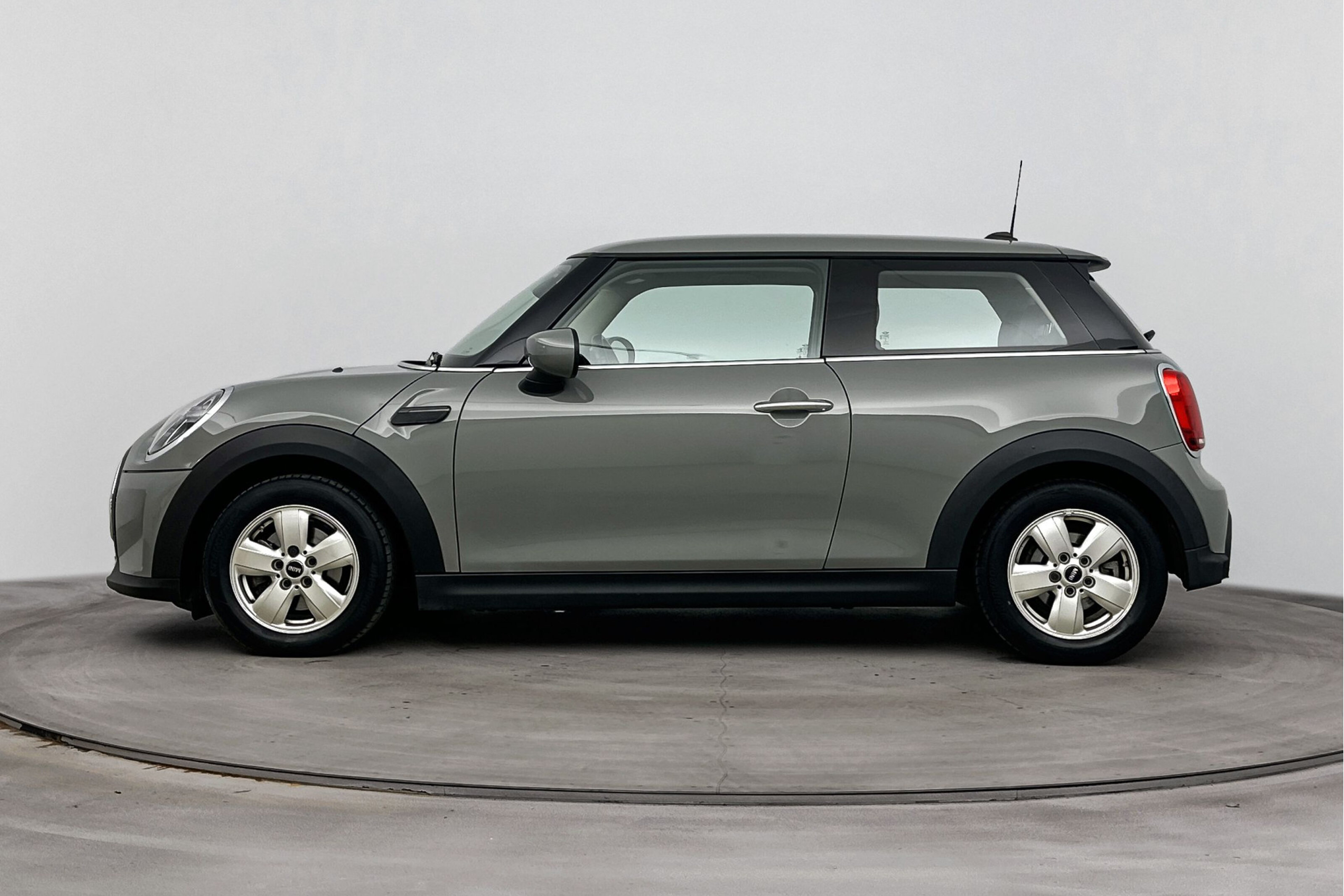 MINI One Hatchback Essential