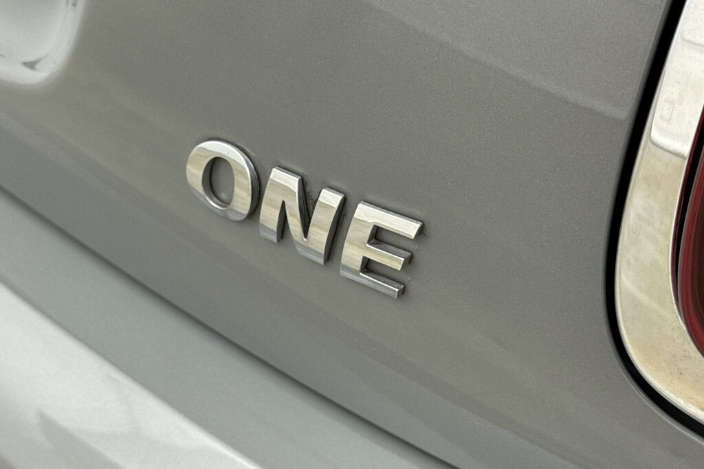 MINI One 22