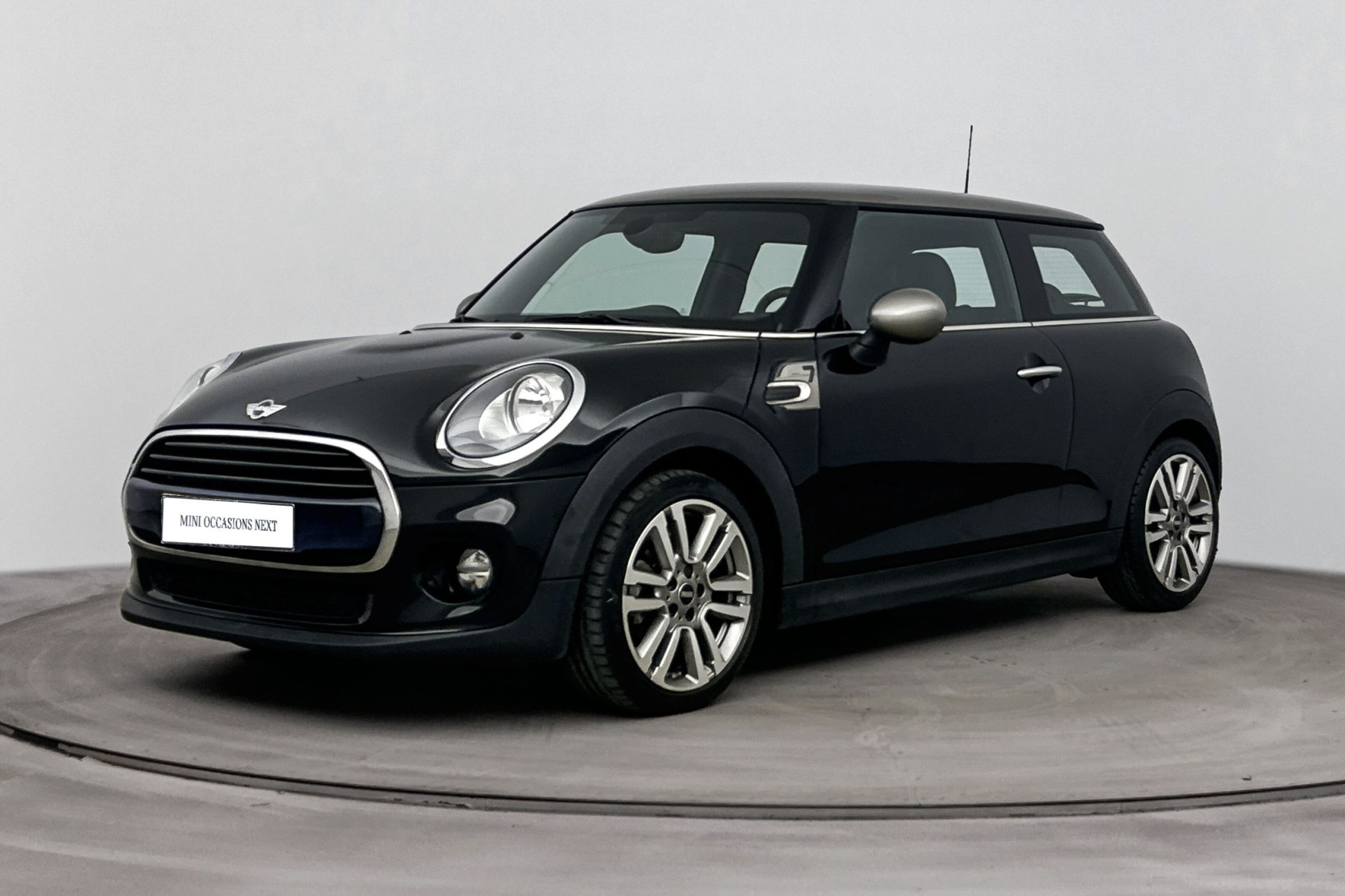 MINI Cooper Hatchback