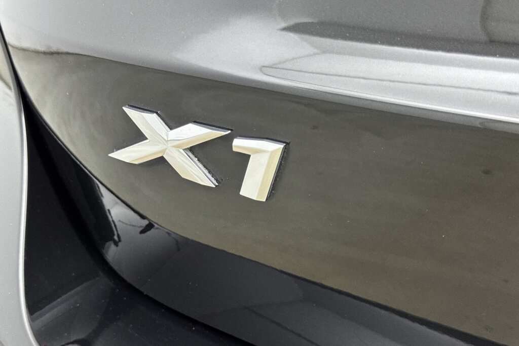 BMW X1 19