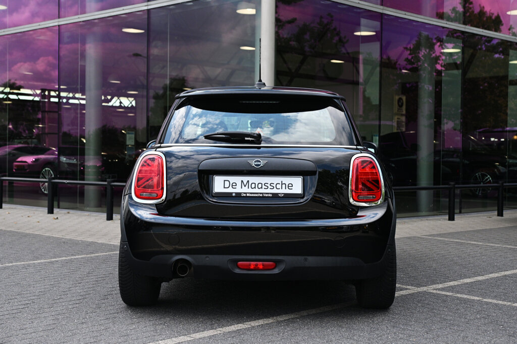 MINI One 11