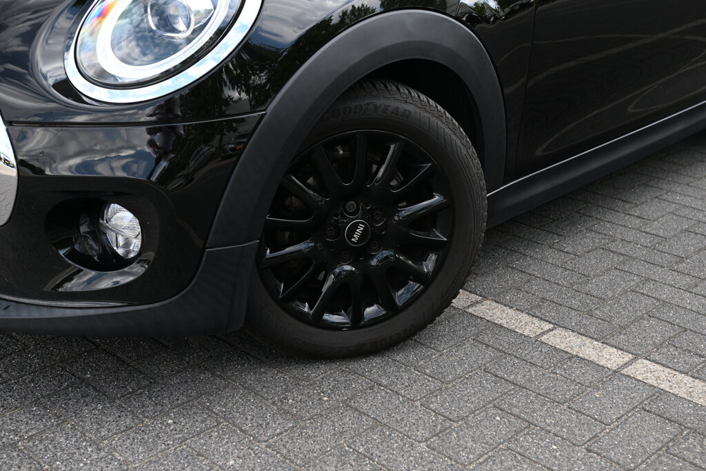 MINI One 12