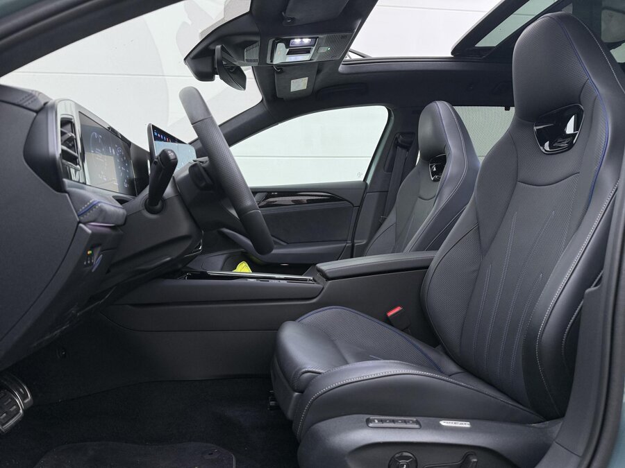 Volkswagen Passat Variant 1.5 eHybrid 272PK R-Line