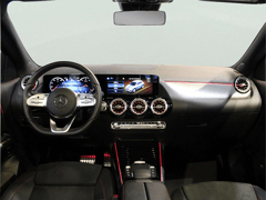 Mercedes-Benz GLA 180 AMG Line - Afbeelding 3