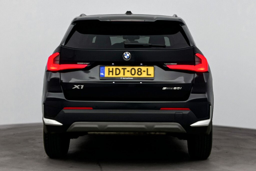 BMW X1 3