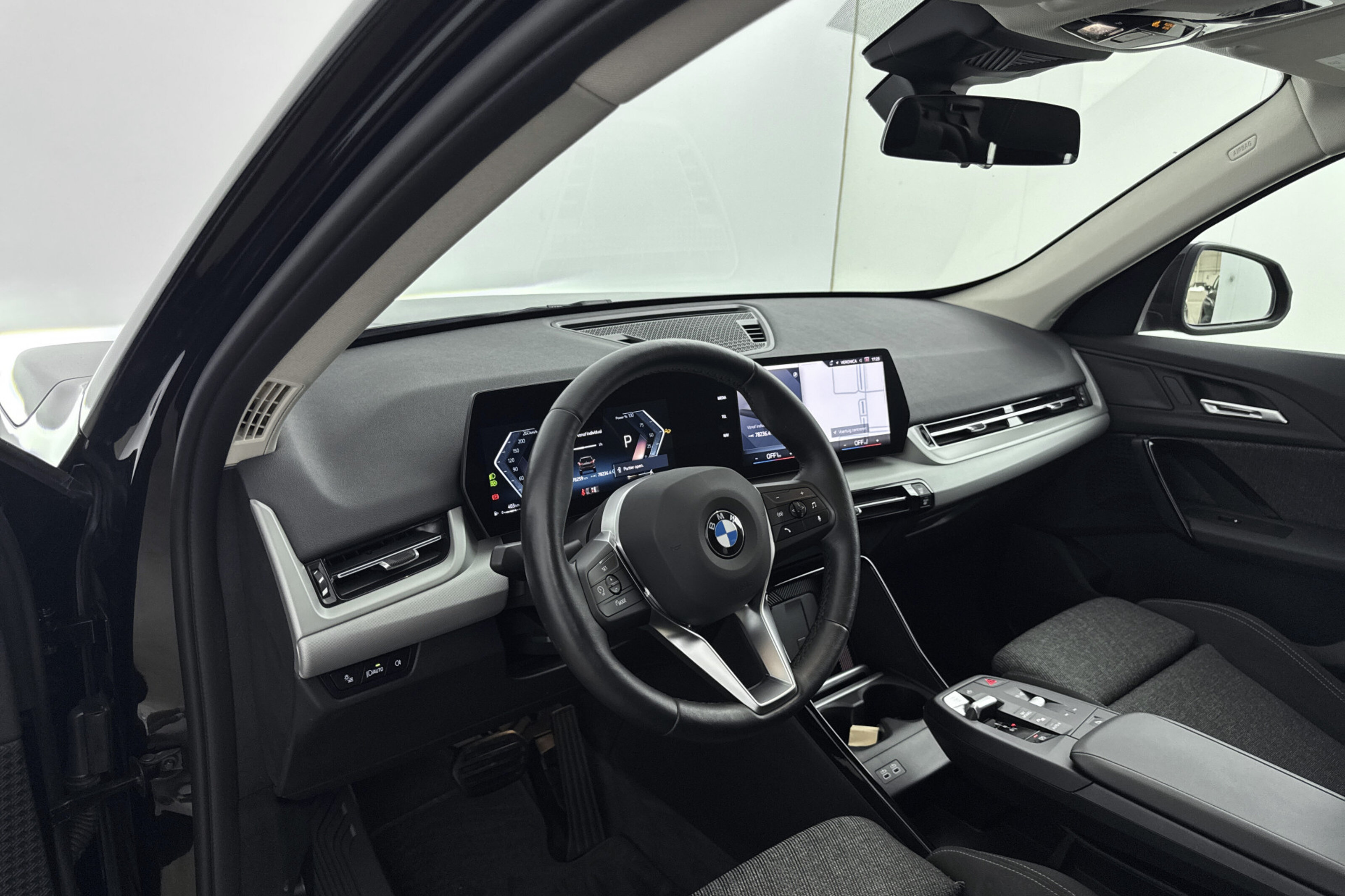 BMW X1 8