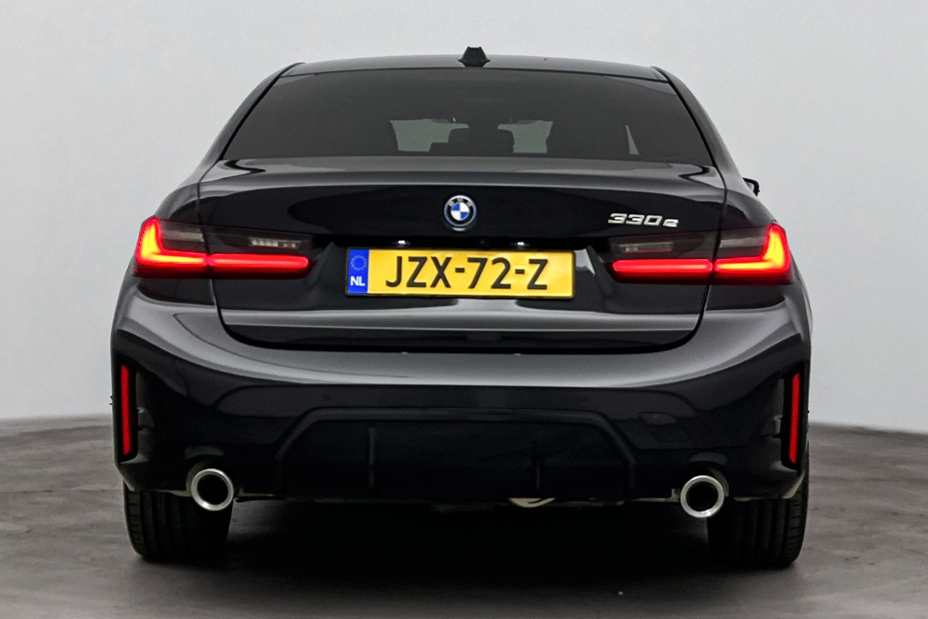 BMW 3 Serie 330e M Sport Automaat