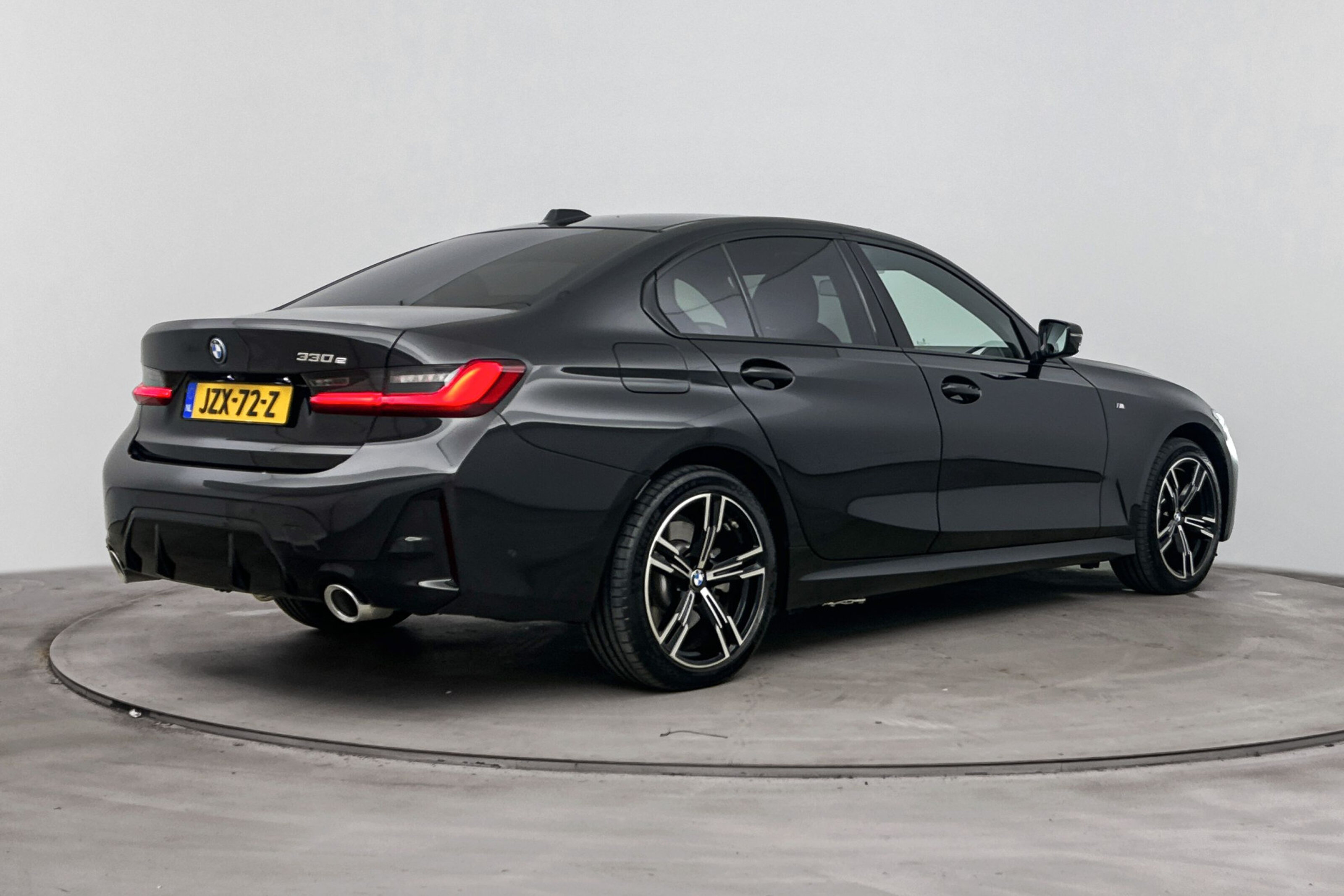 BMW 3 Serie 330e M Sport Automaat