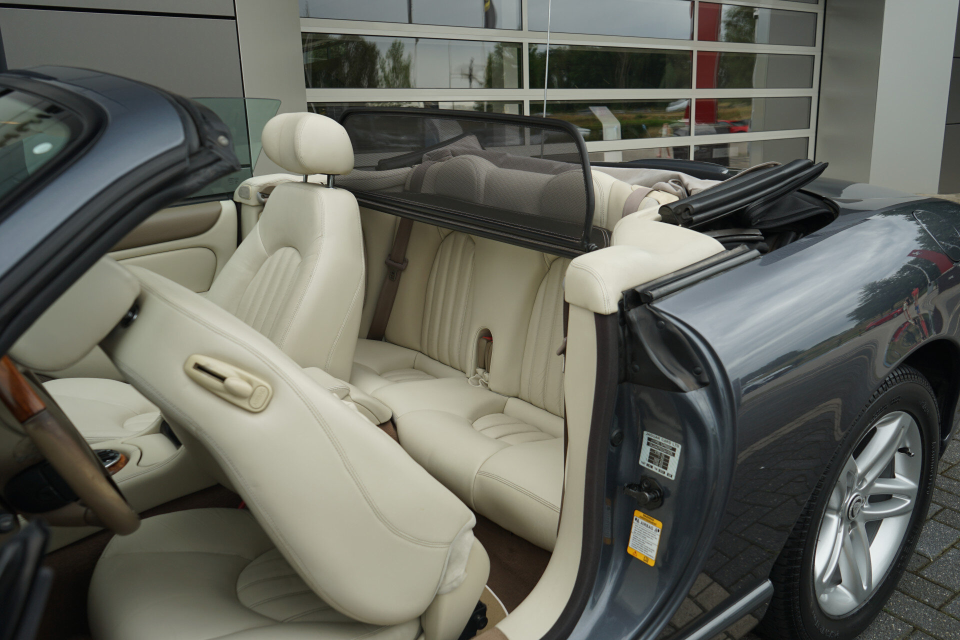 Jaguar XK8 4.2 V8 Convertible - Afbeelding 5