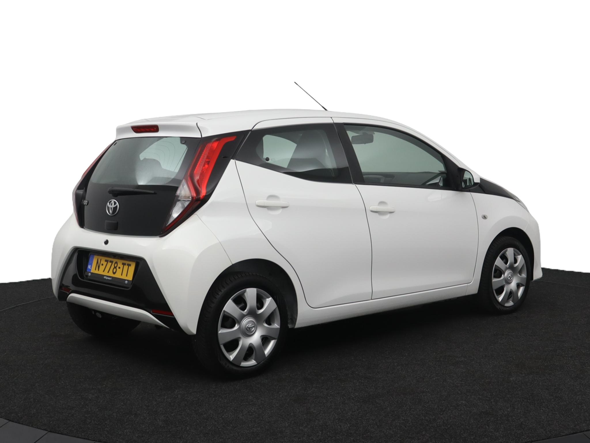 Toyota Aygo 1.0 VVT-i x-play - Afbeelding 2