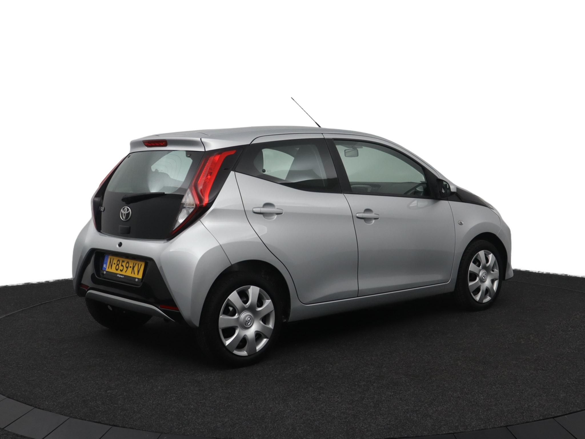 Toyota Aygo 1.0 VVT-i x-play - Afbeelding 2