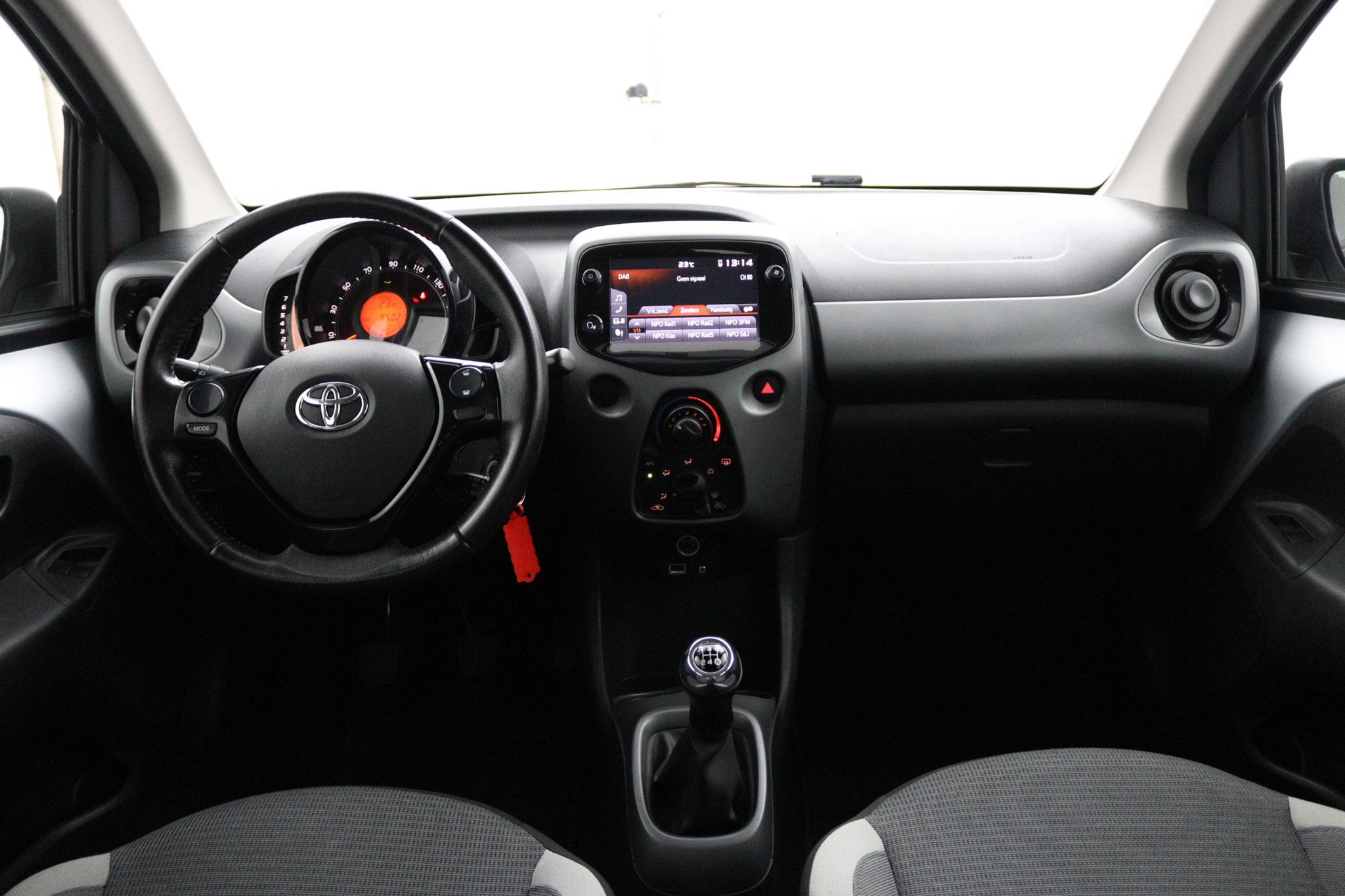 Toyota Aygo 1.0 VVT-i x-play - Afbeelding 4