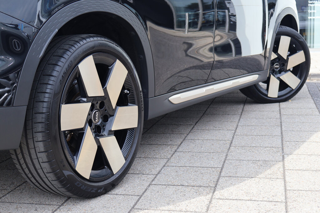 MINI Countryman 13