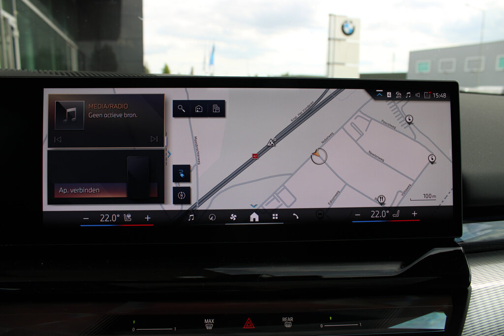 BMW i5 14