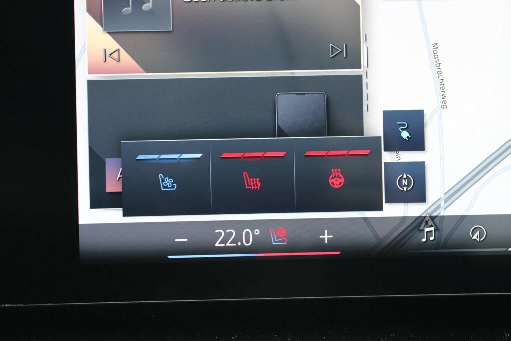 BMW i5 15