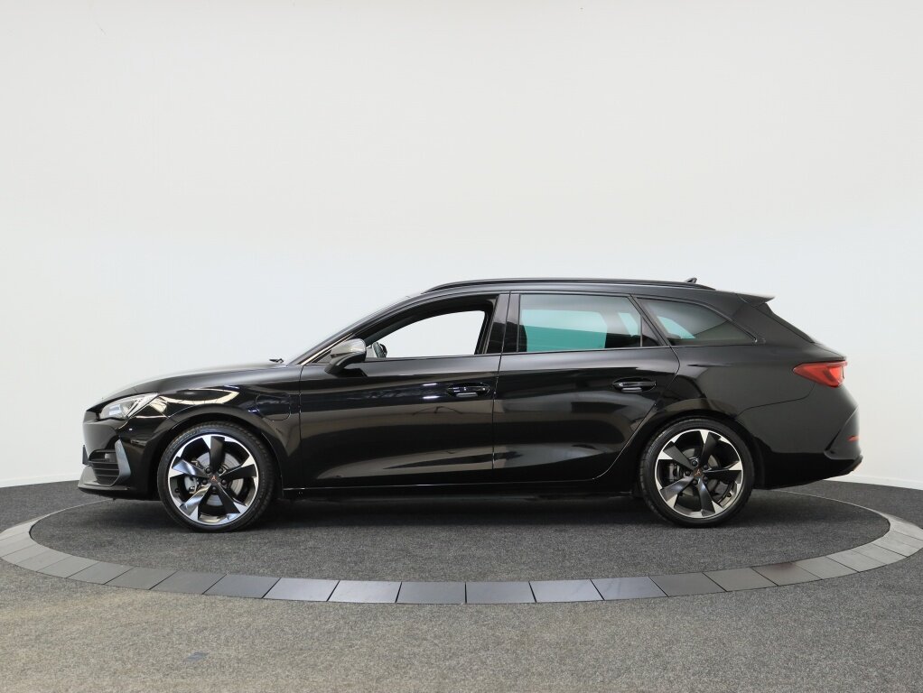 Cupra León