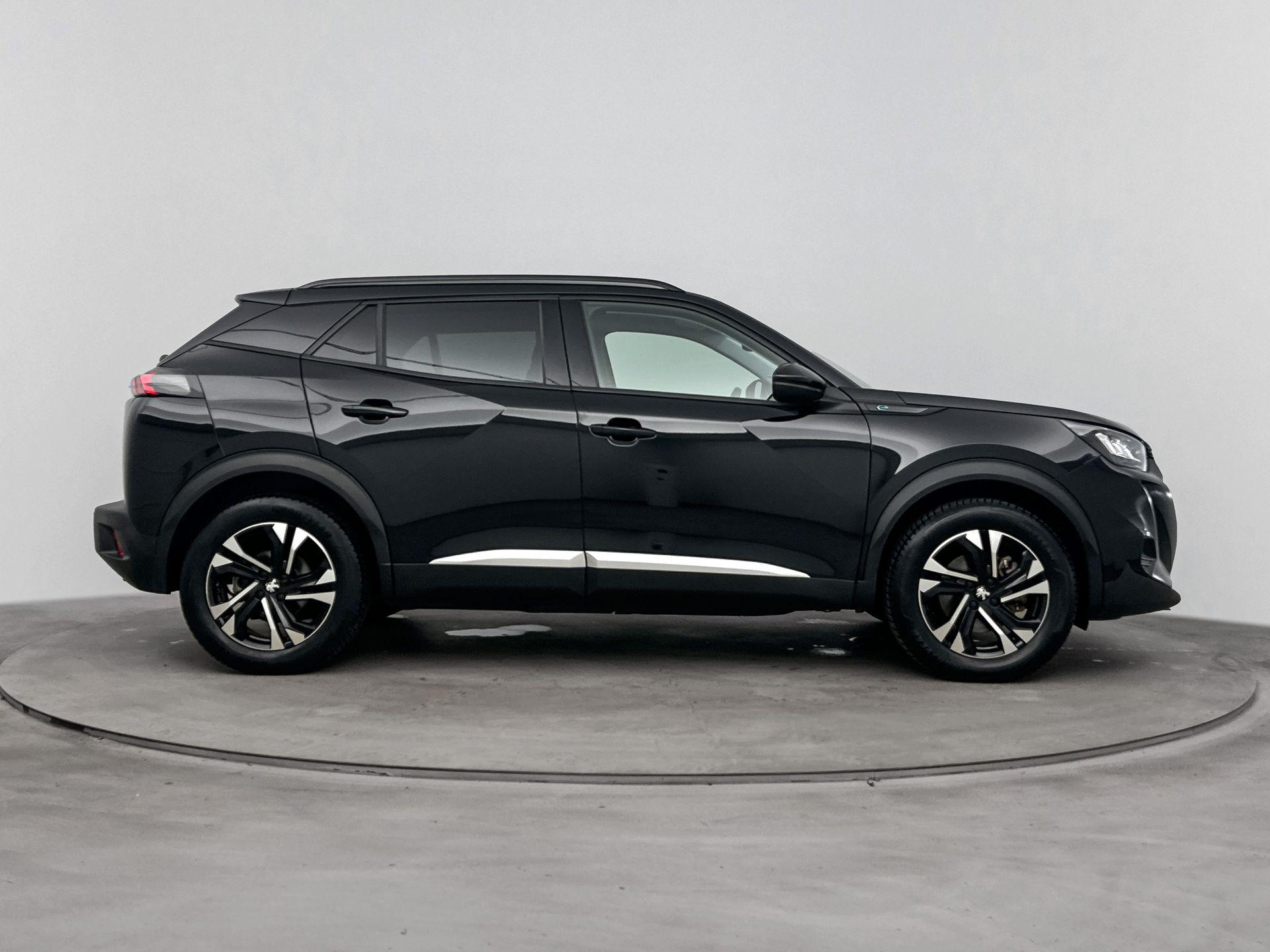 Peugeot e-2008