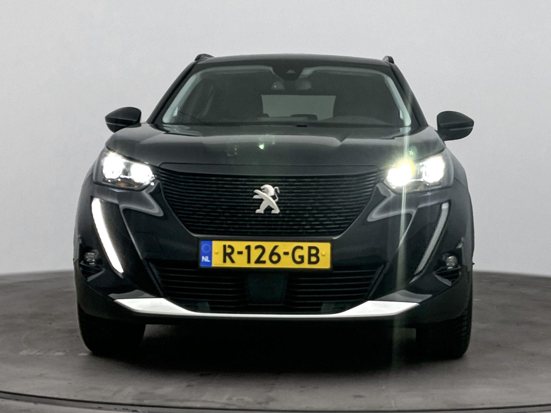 Peugeot e-2008