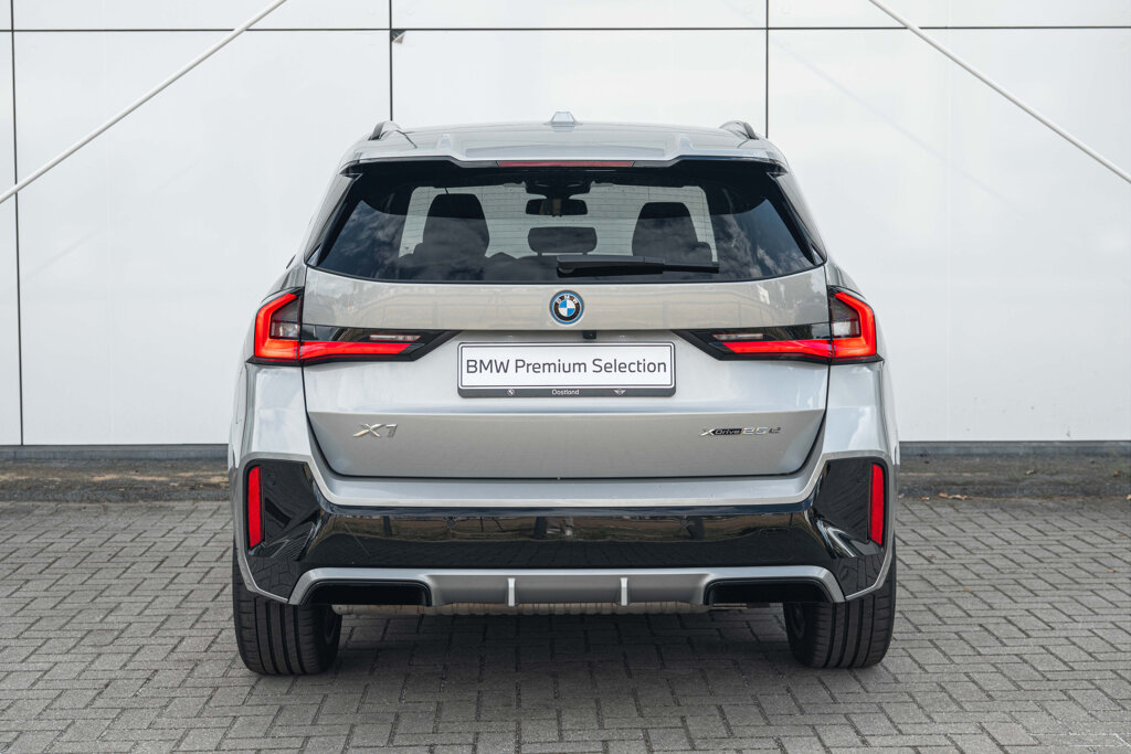 BMW X1 38