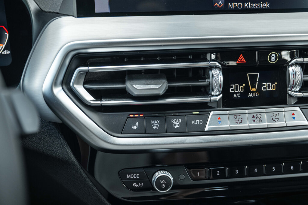 BMW X4 15