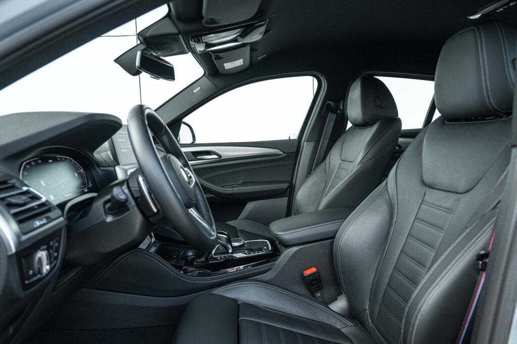 BMW X4 45