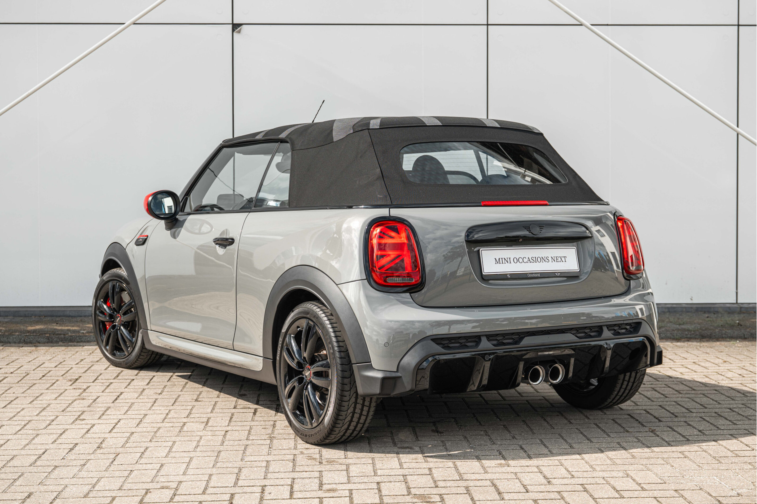 MINI Cooper Cabrio 8