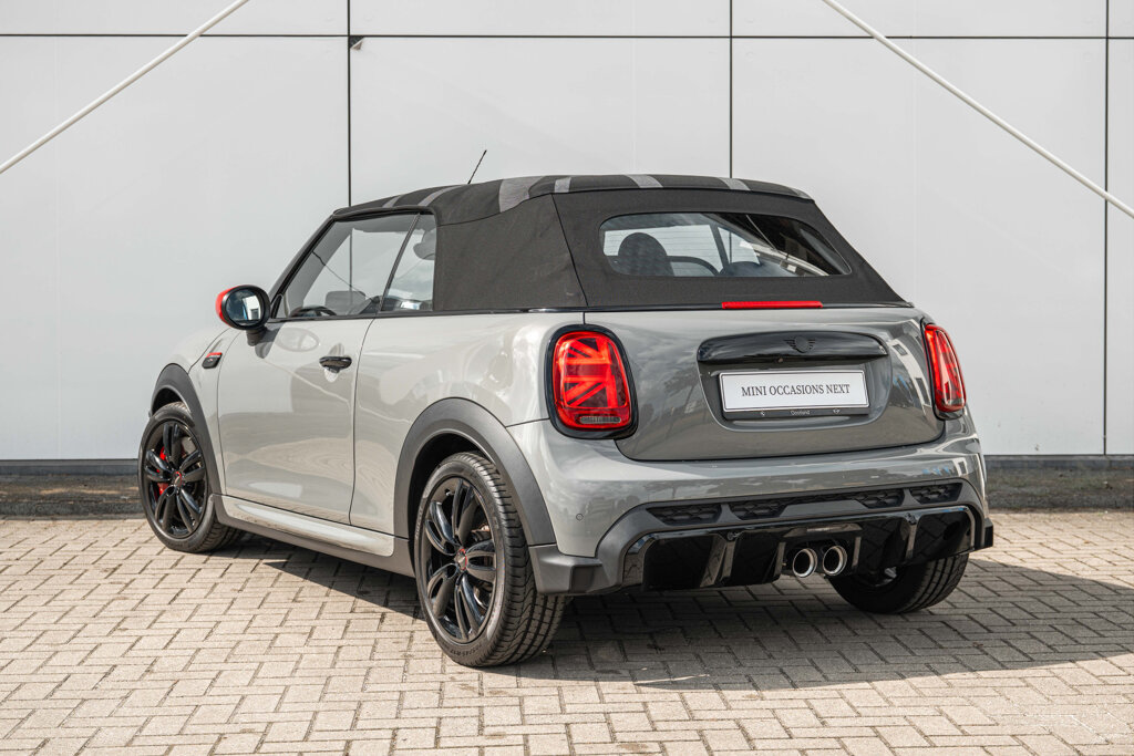 MINI Cooper Cabrio 8