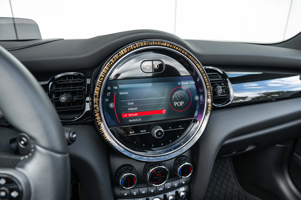 MINI Cooper Cabrio 32